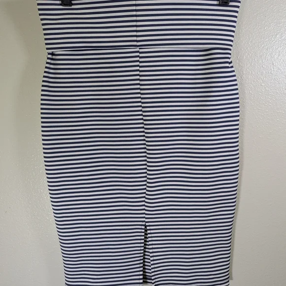 Thyme & Honey Striped Blue and White Pencil Skirt - Picture 3 of 10